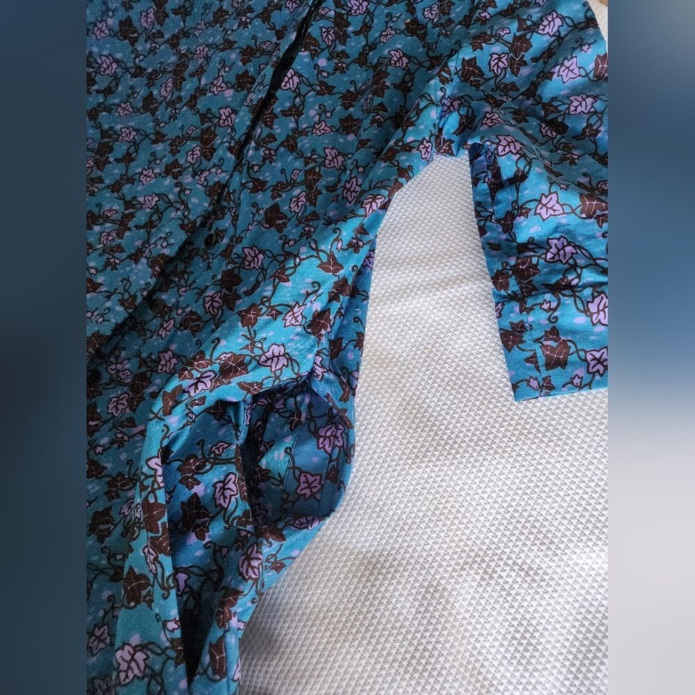 Zuri Floral Blue Dress - Picture 8 of 11